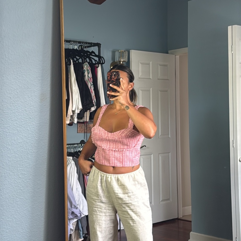 Guess Pink Textured Crop Top